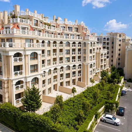Apartman Lux In Lamer - First Line With Swimming Pool - Sea View Várna